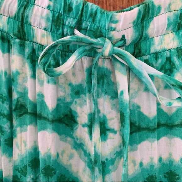 Women’s 1X AGB WOMAN Green Tie Dye Print Pull On Maxi Skirt Side Slits Rayon EXC - Picture 2 of 12